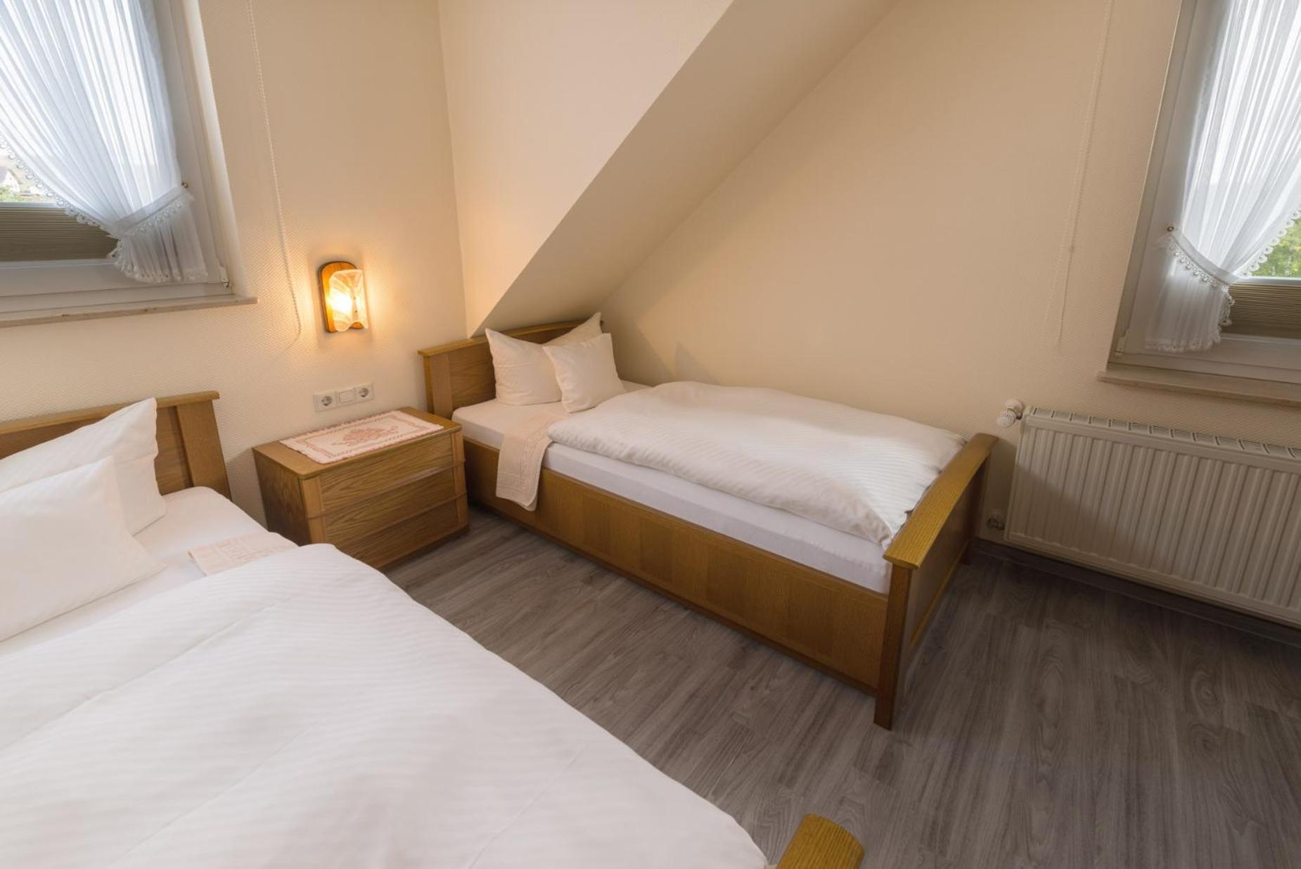 Gasthof-Ferienwohnung Zur Zweere Willingen  Zewnętrze zdjęcie